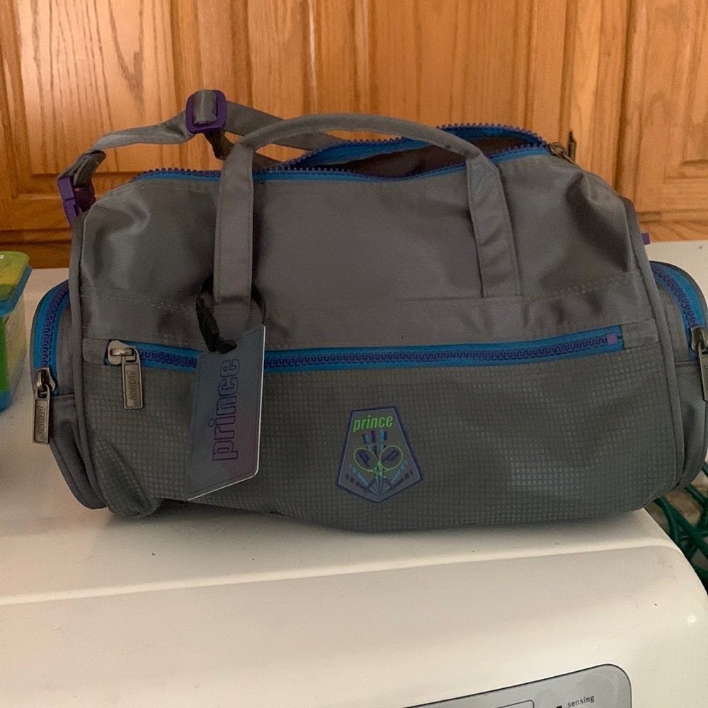 😎Host Pick🤩 NWOT Prince mini tennis or pickleball 🎾bag